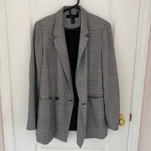 Forever 21 Black and White Houndstooth Blazer